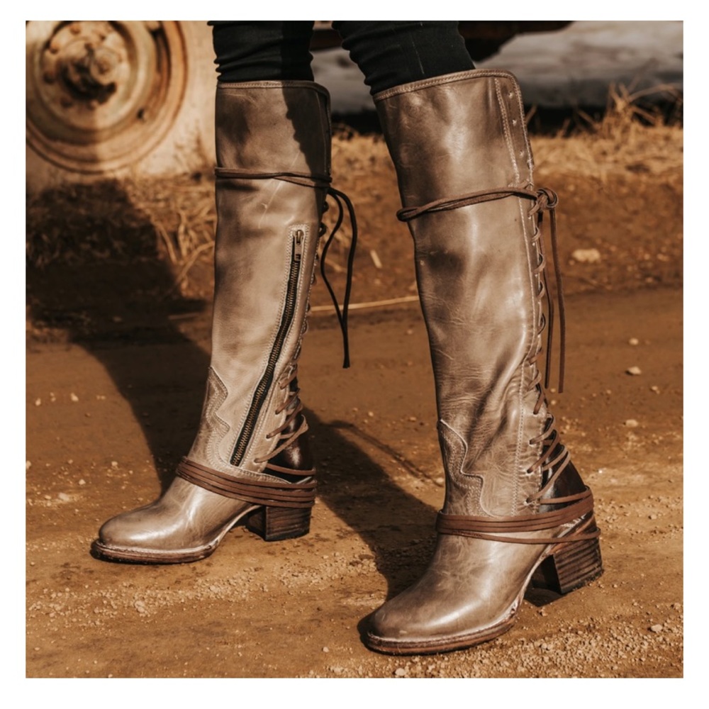 Coal boots by Freebird